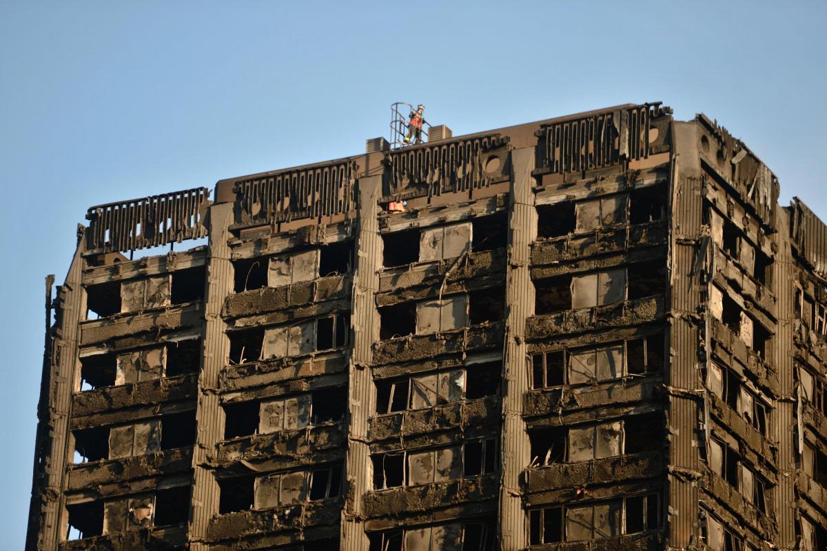 La tour Grenfell ravagée par l'incendie. D. R.